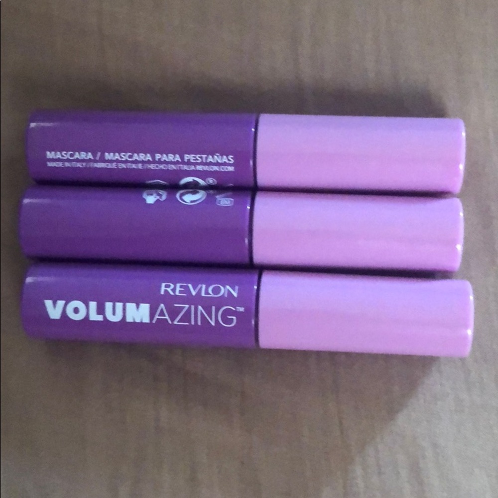 Revlon Volumazing Mascara